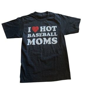 Black and Red Kids Baseball Graphic Tee. Size XL